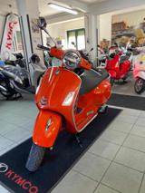 PIAGGIO Vespa GTS 300 Super GTS
