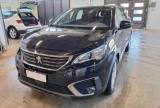 PEUGEOT 5008 BlueHDi 120 S&S Business