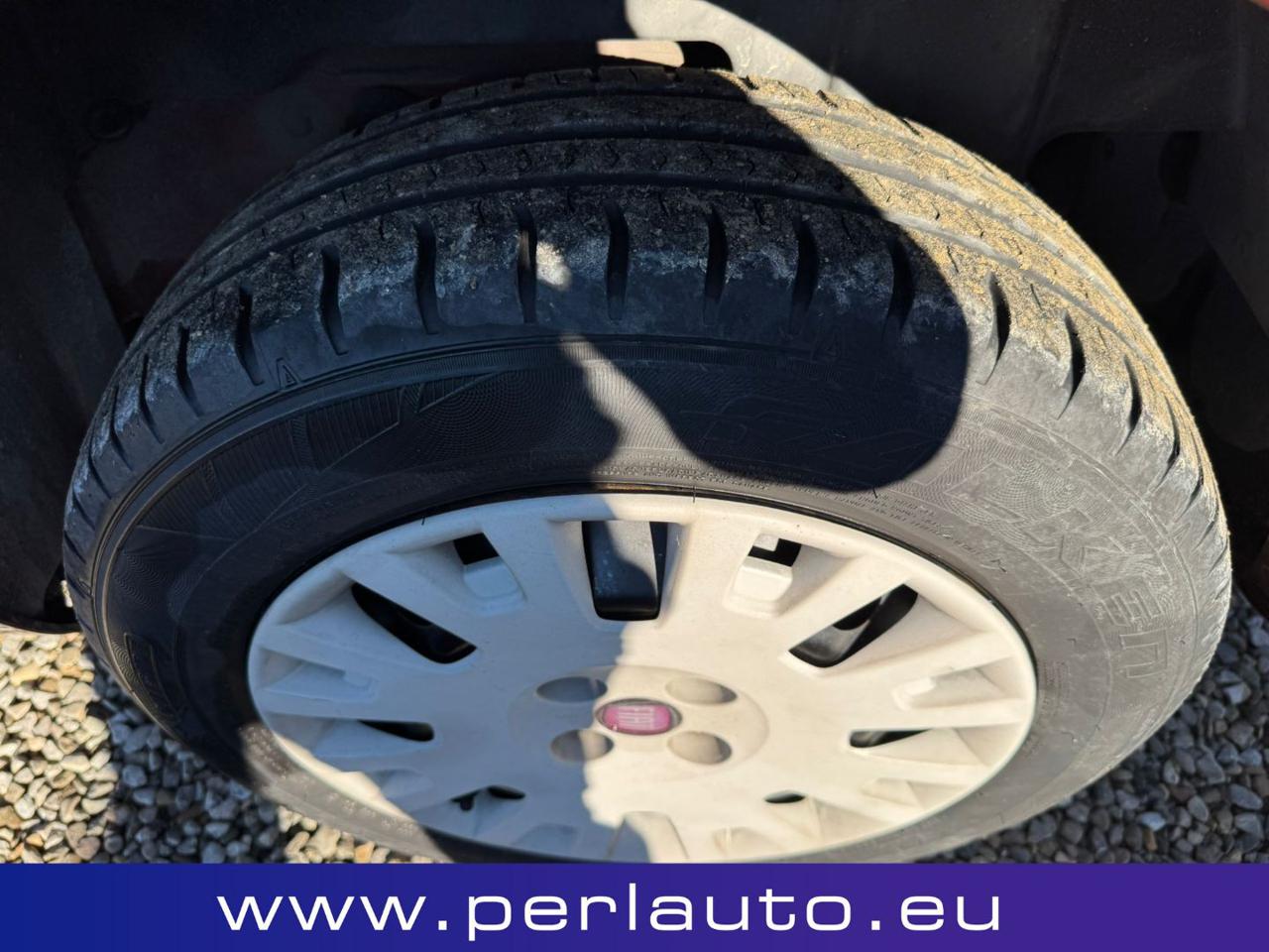 FIAT Qubo 1.3 MJT 75 CV CAMBIO  AUTOMATICO - 14