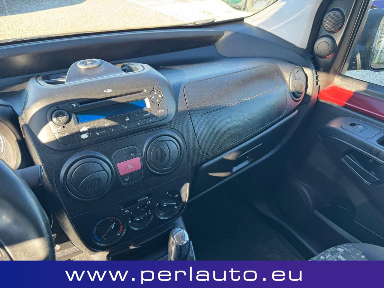 FIAT Qubo 1.3 MJT 75 CV CAMBIO  AUTOMATICO - 11