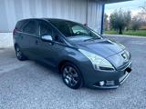 PEUGEOT 5008 1.6 HDi 115CV Allure