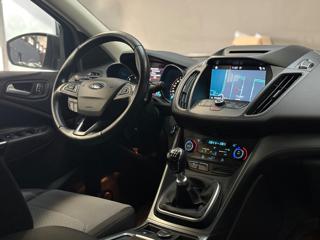 FORD Kuga usata, con Fendinebbia