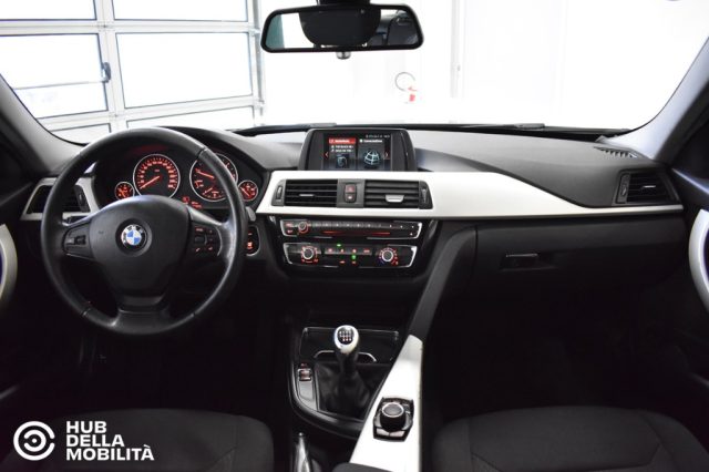 BMW 320 D XDRIVE TOURING BUSINESS ADVANT - foto 10