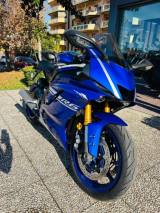 YAMAHA YZF R6 TUTTO INCLUSO ANCHE PASSAGGIO!