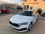 SKODA Octavia 2.0 TDI EVO SCR DSG Wagon Executive