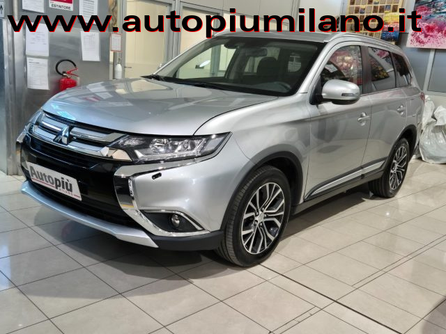 mitsubishi outlander 2.2 di-d 4wd instyle plus sda 7 posti usata