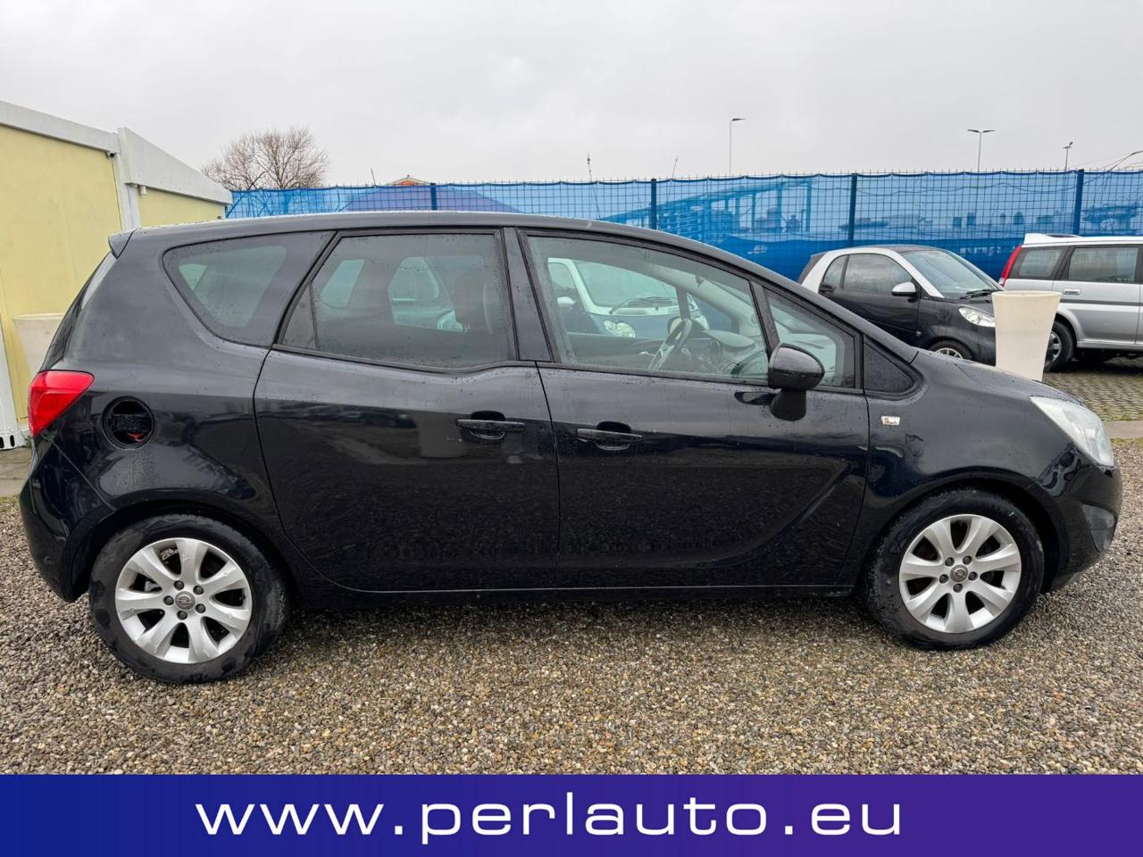 OPEL Meriva 1.3 CDTI 95CV ecoFLEX Cosmo - 4