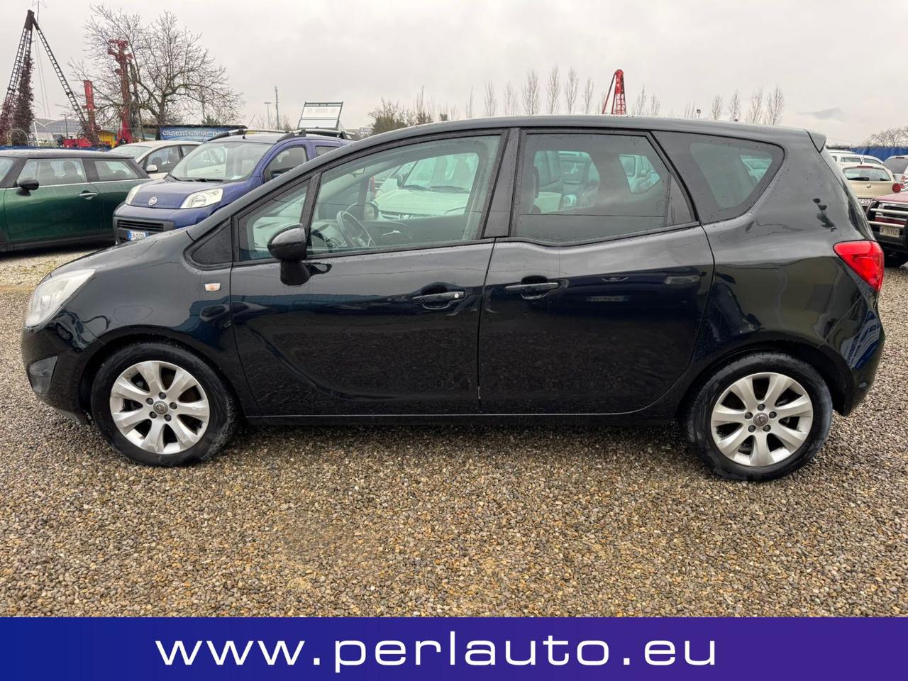 OPEL Meriva 1.3 CDTI 95CV ecoFLEX Cosmo - 3