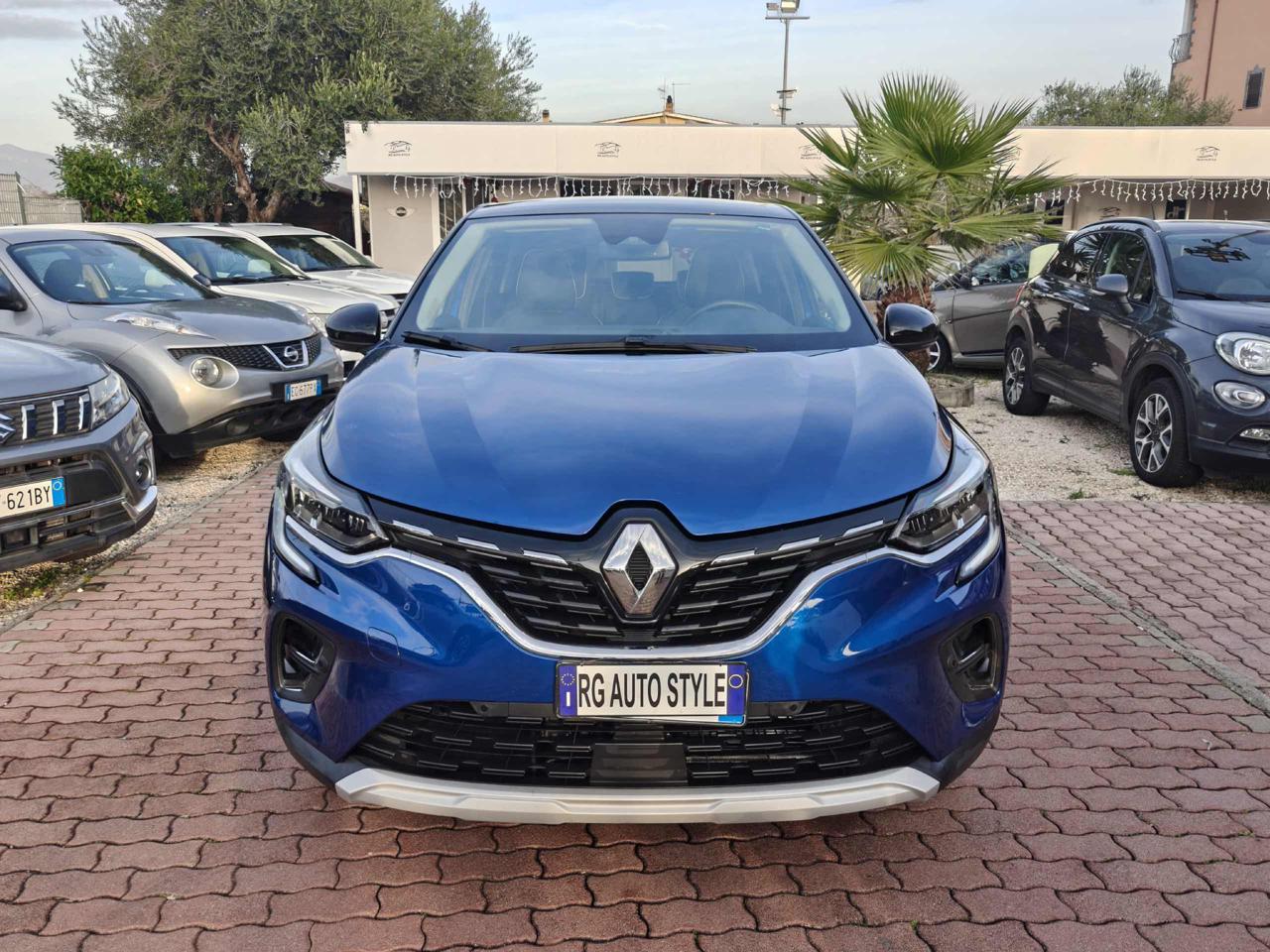 RENAULT Captur - foto 2