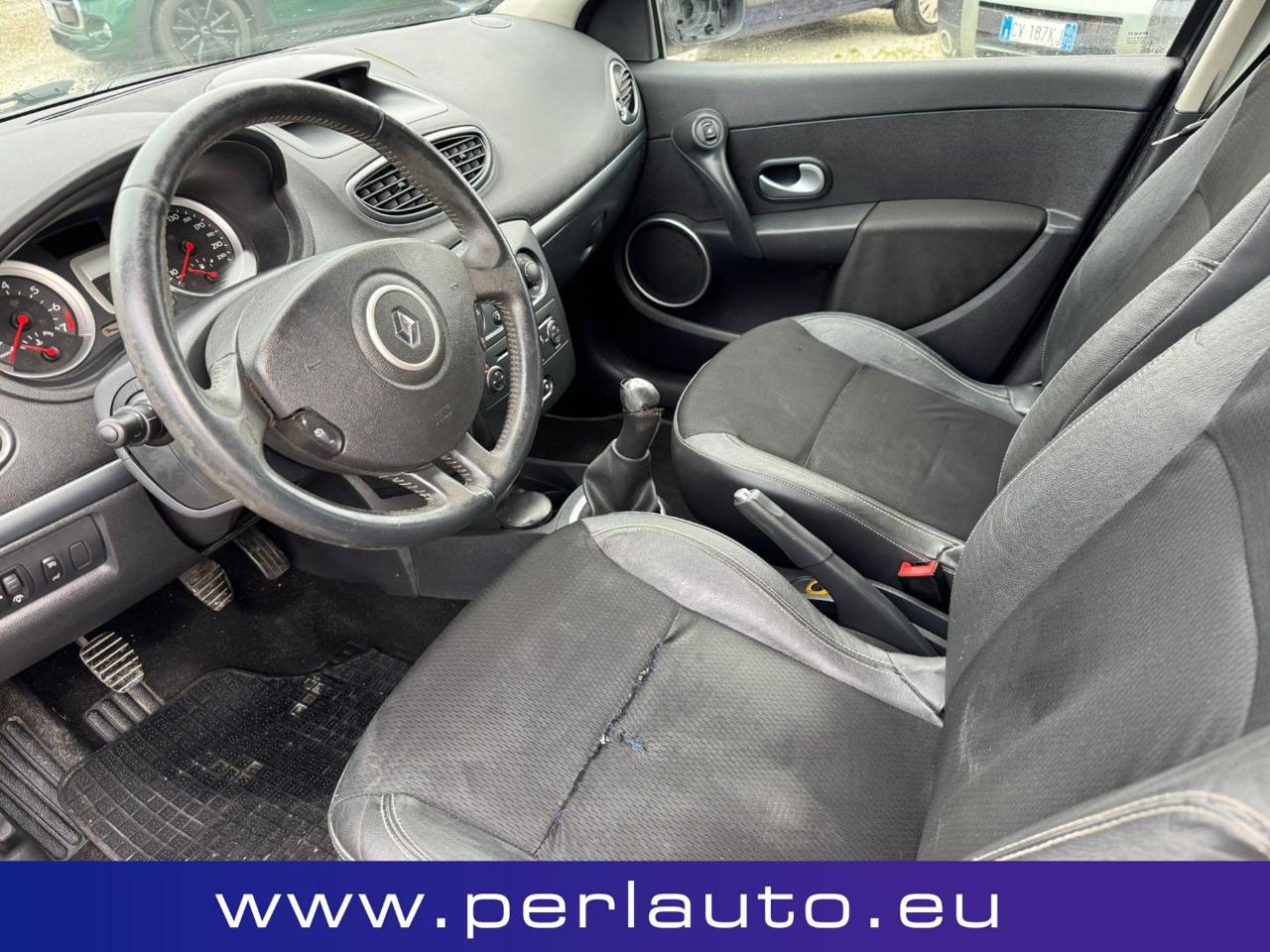 RENAULT Clio 1.2 16V 5 porte - 8