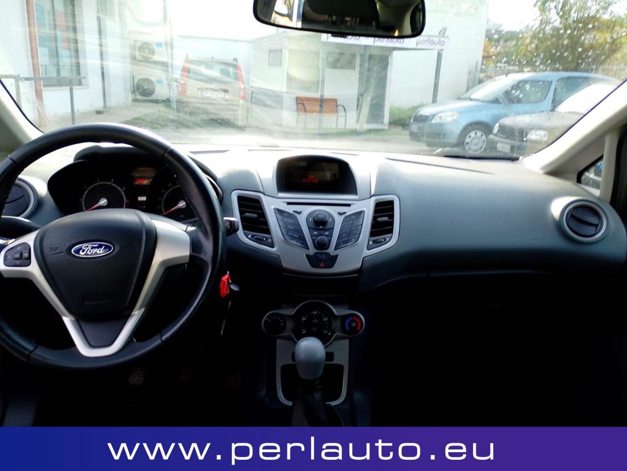 FORD Fiesta 1.2 82 CV 5 porte Titanium - 9