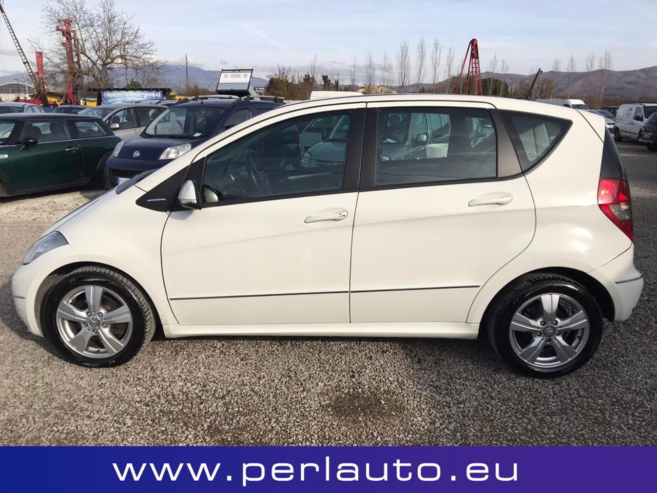 MERCEDES-BENZ A 180 CDI Avantgarde - 3