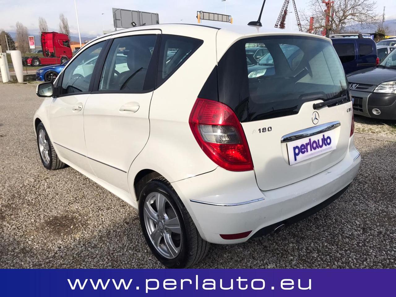 MERCEDES-BENZ A 180 CDI Avantgarde - 5