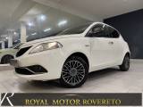 LANCIA Ypsilon 1.2 69 CV 5 porte Silver NEOPATENTATI !!