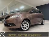 LANCIA Ypsilon 1.2 69 CV 5 porte Gold NEOPATENTATI !!