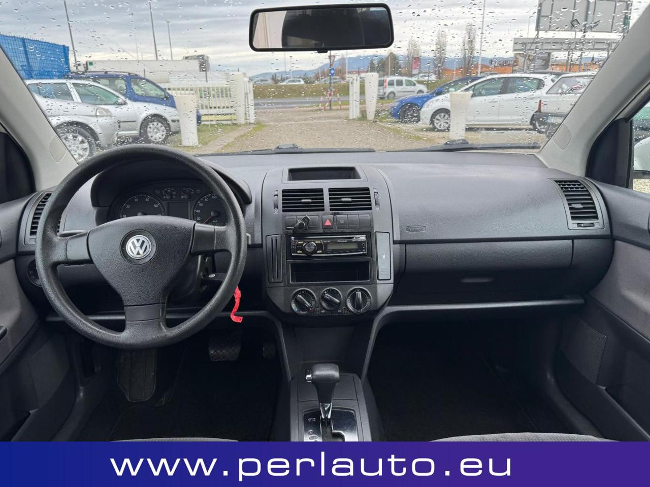 VOLKSWAGEN Polo 1.4/80CV 16V 5p. aut. Comfortline - 11