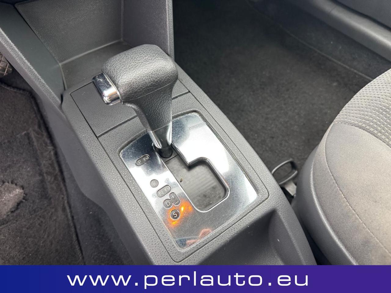 VOLKSWAGEN Polo 1.4/80CV 16V 5p. aut. Comfortline - 10