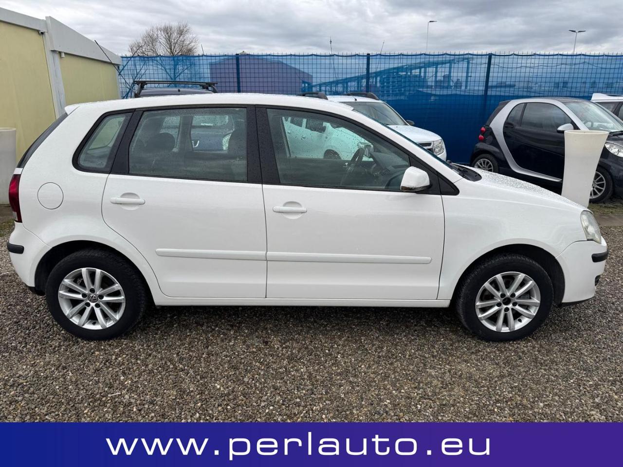 VOLKSWAGEN Polo 1.4/80CV 16V 5p. aut. Comfortline - 4