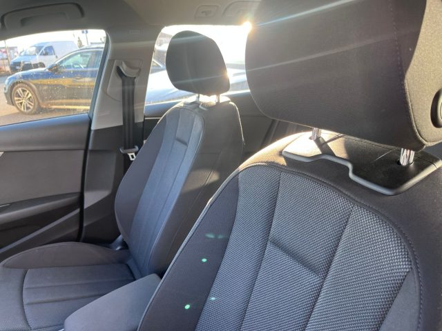 AUDI A4 AVANT 35 TDI/163 CV S TRONIC BUS - foto 8