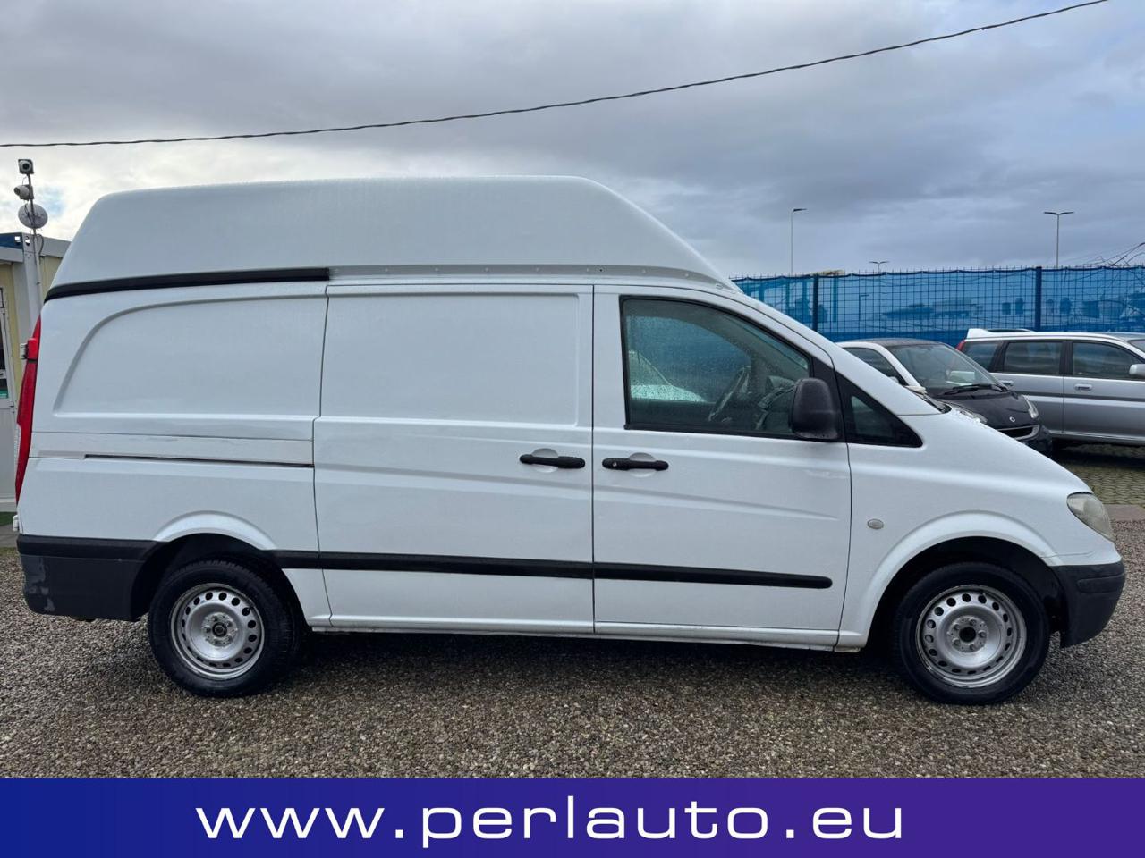 MERCEDES-BENZ Vito 2.2 111 CDI DOPPIO TETTO ALTO - 3