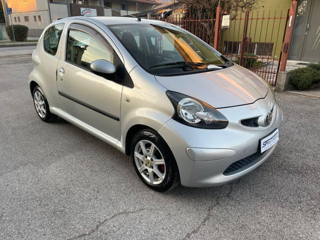 toyota aygo 1.0 12v vvt-i 3 porte sol usata