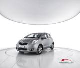 TOYOTA Yaris 1.3 5 porte Sol - PER OPERATORI DEL SETTORE