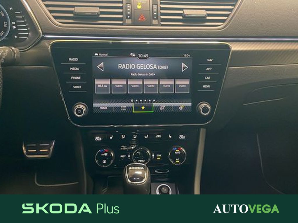 immagine usato SKODA Superb wagon 2.0 tdi evo sportline 150cv dsg