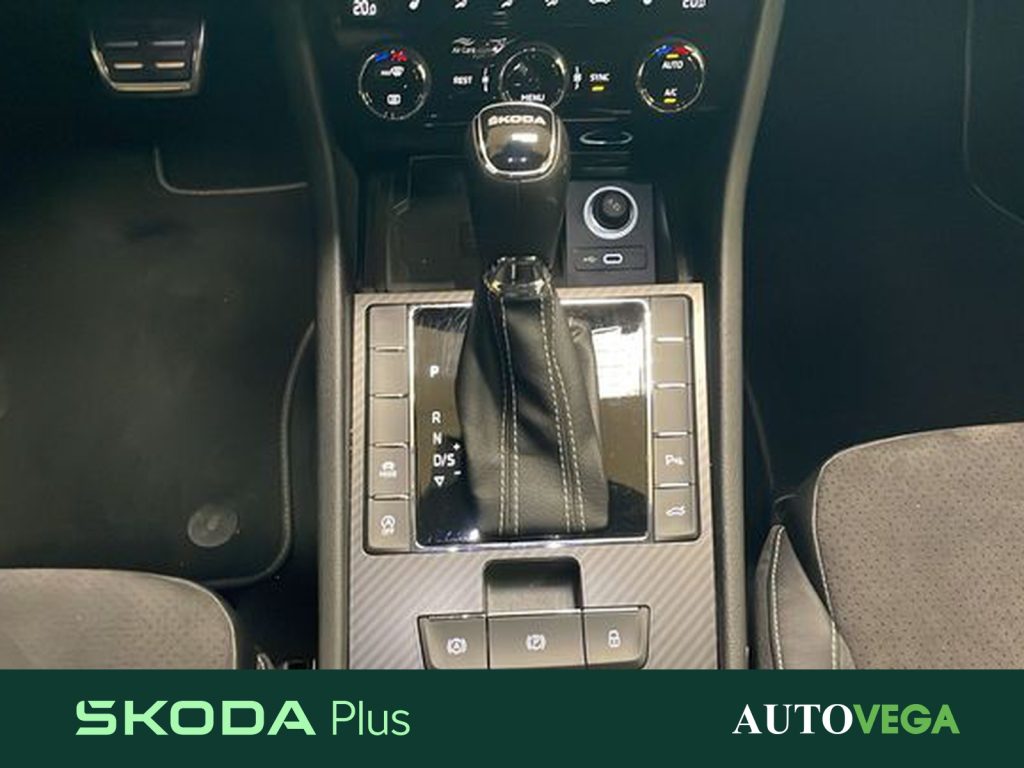 immagine usato SKODA Superb wagon 2.0 tdi evo sportline 150cv dsg