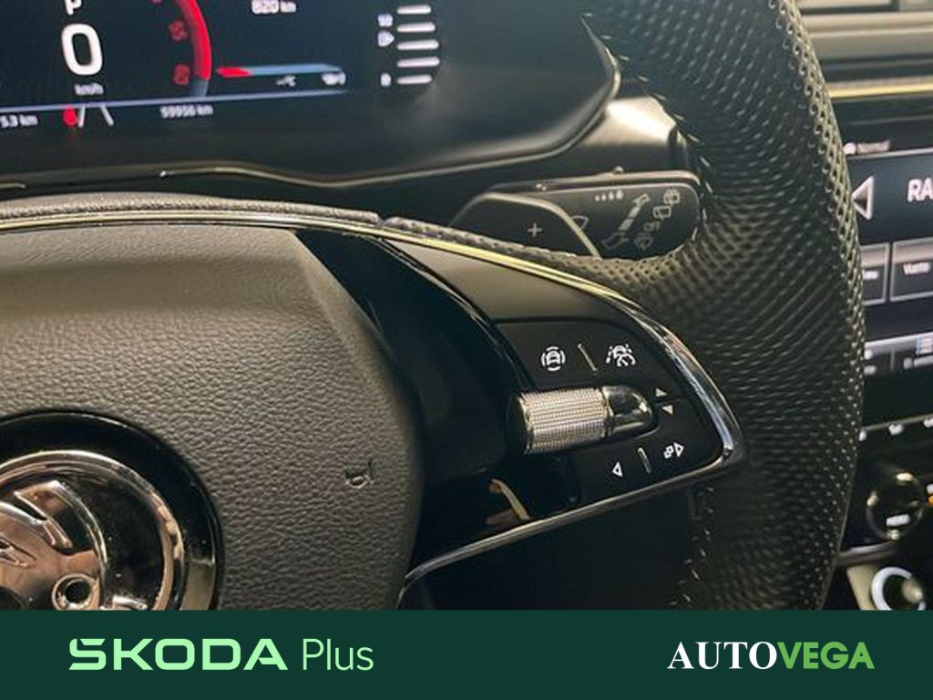 immagine usato SKODA Superb wagon 2.0 tdi evo sportline 150cv dsg