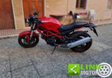 DUCATI Monster 695 .