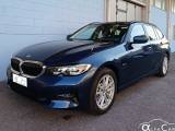 BMW 330 e Touring Business Advantage