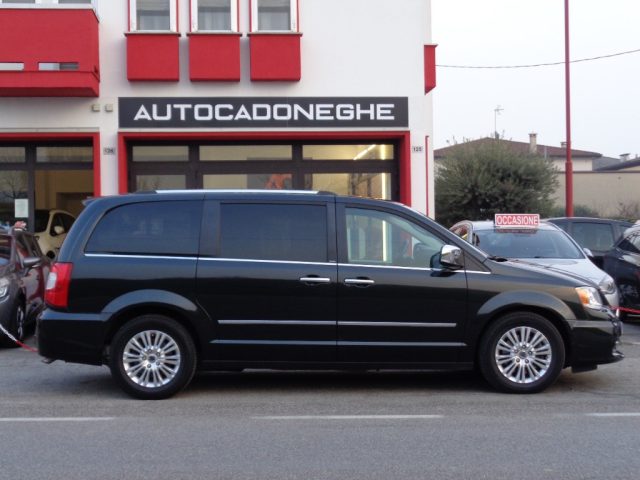 lancia voyager 2.8d platinum prezzo valido fino 10.01,km certific usata