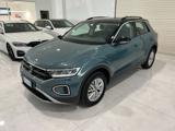 VOLKSWAGEN T-Roc 1.5 TSI ACT DSG Life Fari full led