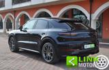 PORSCHE Cayenne Coup&egrave; 4.0 V8 Turbo 550 CV Tiptronic S