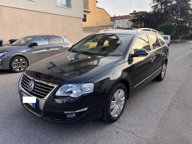 volkswagen passat 2.0 benzina usata