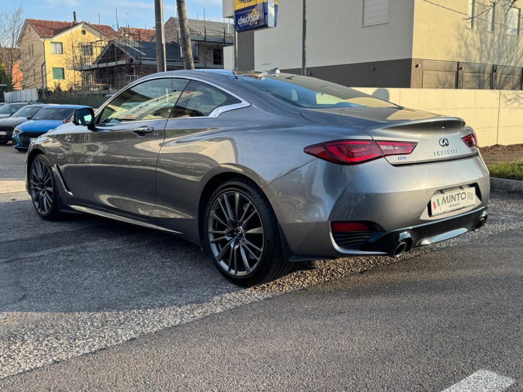 INFINITI Q60 Interni