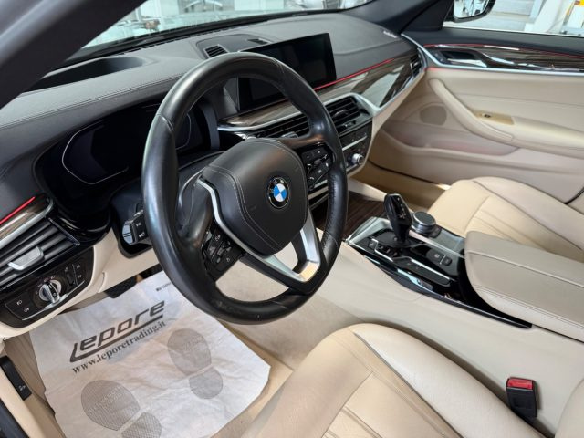 BMW 530 D XDRIVE TOURING LUXURY - foto 9