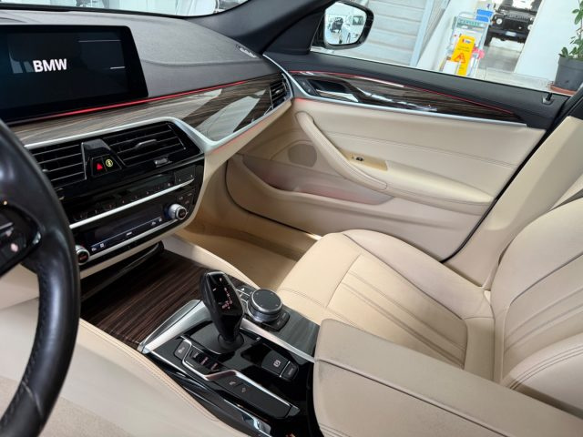 BMW 530 D XDRIVE TOURING LUXURY - foto 11