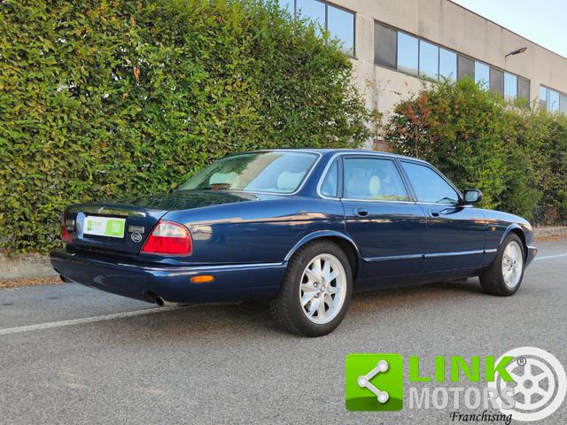 JAGUAR XJ8 4.0 V8 32V 284 CV AUTOMATIC EXEC - foto 23