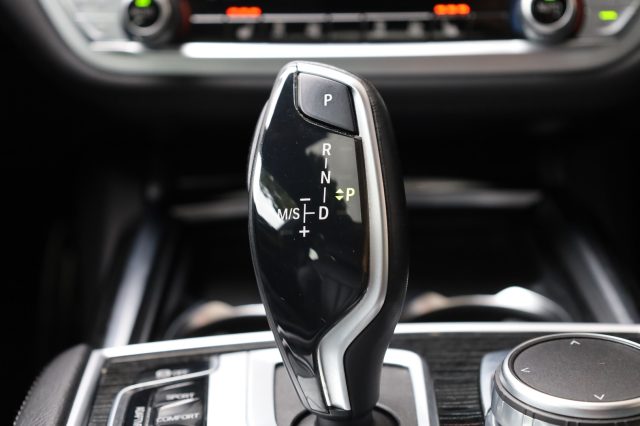 BMW 730 D XDRIVE MSPORT TETTO HEAD-UP SO - foto 35