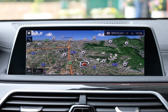 BMW 730 D XDRIVE MSPORT TETTO HEAD-UP SO - foto 31
