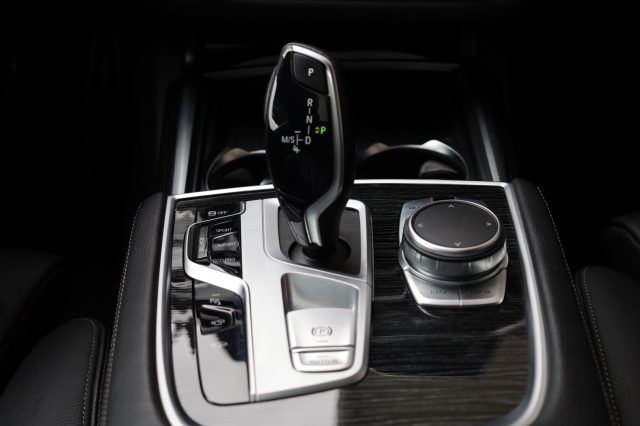 BMW 730 D XDRIVE MSPORT TETTO HEAD-UP SO - foto 34