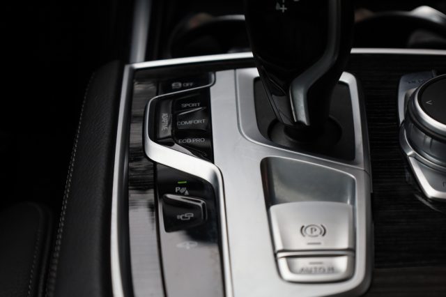 BMW 730 D XDRIVE MSPORT TETTO HEAD-UP SO - foto 36