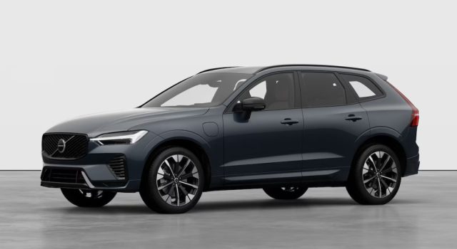 volvo xc60 t6 plug-in hybrid awd automatico plus dark usata