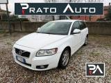 VOLVO V50 D2 R-design