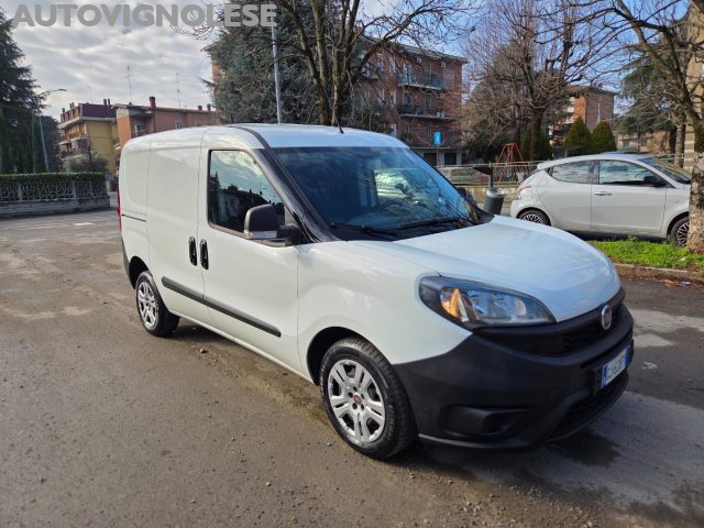 fiat doblo dobl� 1.6 mjt 105cv lounge 3posti-schermo 7 usata