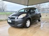 TOYOTA Yaris 1.0 5 porte OK NEIèATENTATI BòUETHOOT