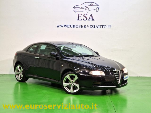 alfa romeo gt 1.9 jtdm 16v distinctive q2 usata