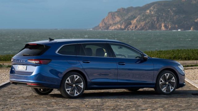 SKODA SUPERB 1.5 TSI PHEV DSG WAGON SPORTLINE - foto 7