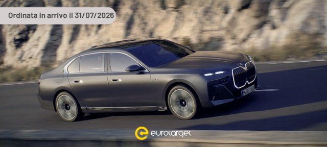 BMW 750 Elettrica/Benzina usata